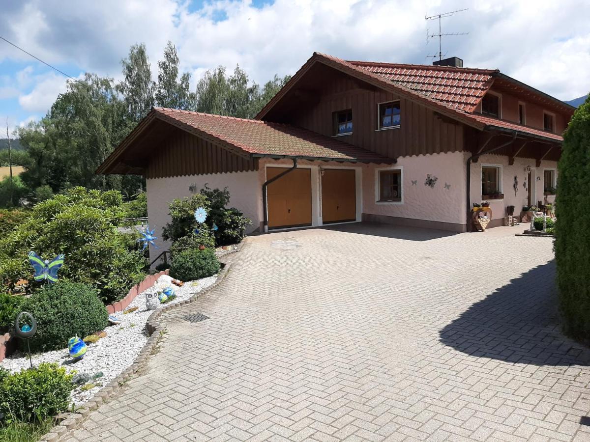Ferienwohnung Butterfly Lam Exterior photo